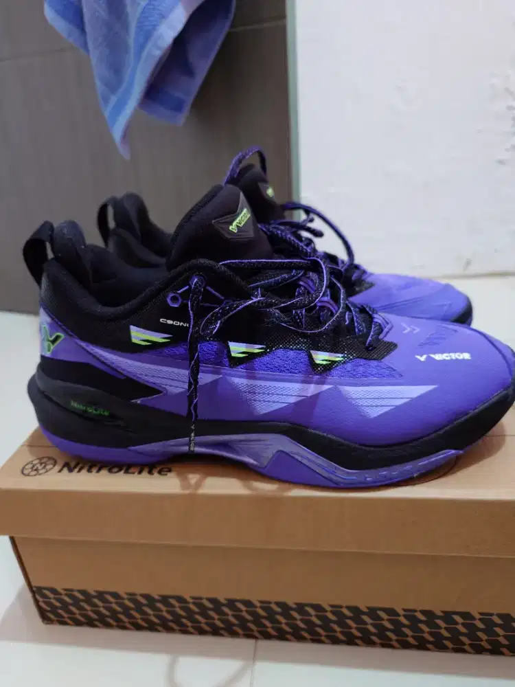 Victor C90 Nitrolite uk. 44