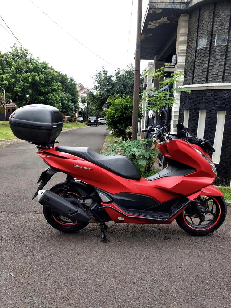 Pcx merah doff tahun 2021