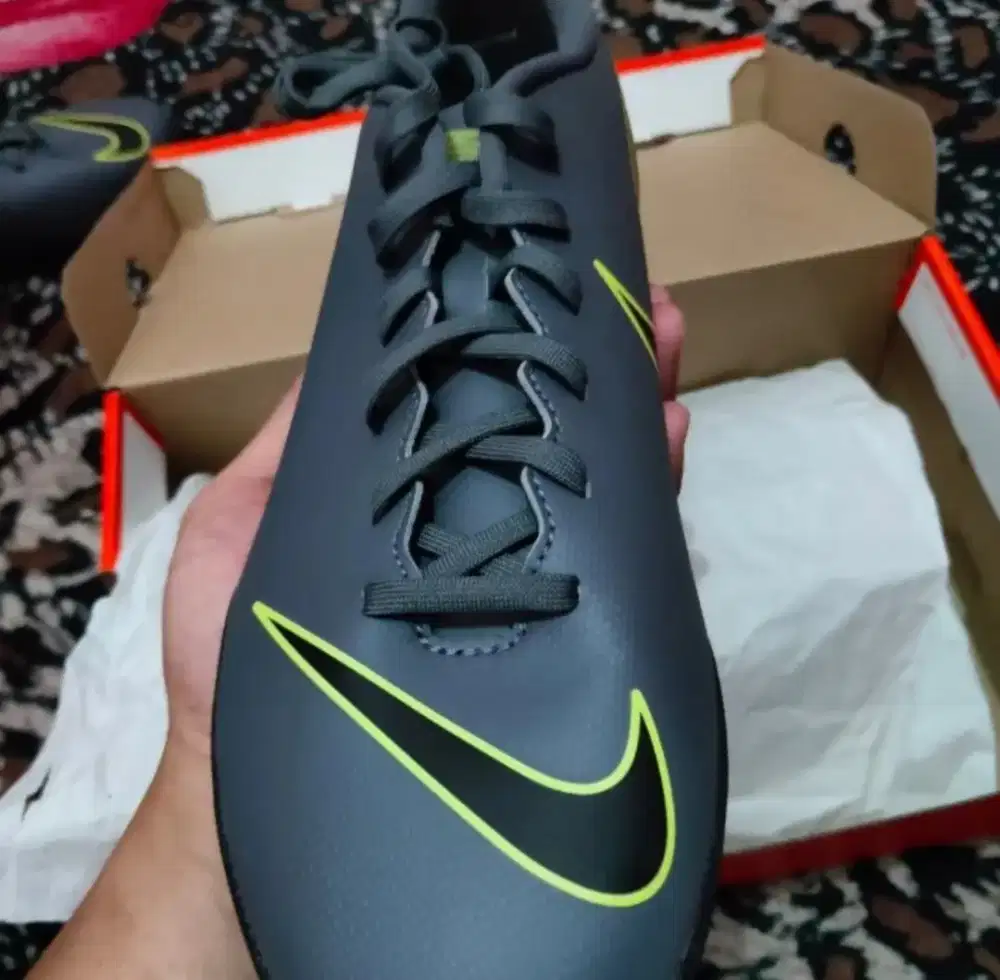 Sepatu futsal nike original