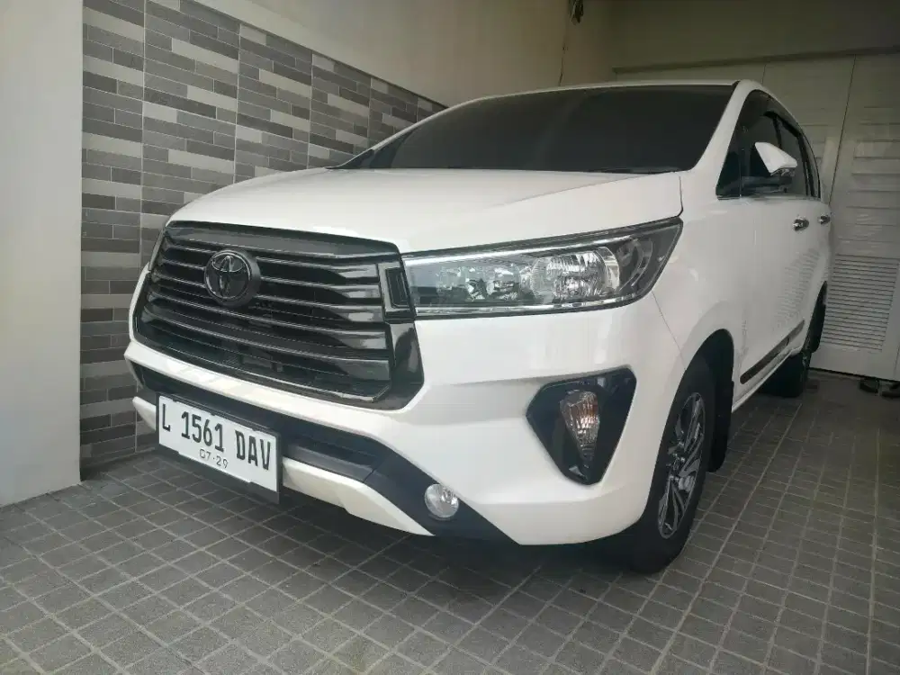Km 10rb Innova Matic Diesel simpanan istimewa di malang