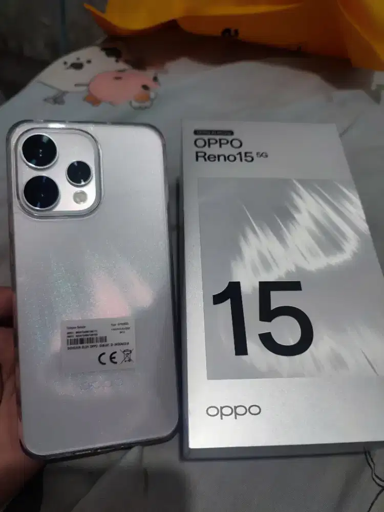 Oppo Reno15 5G RAM 12/256 GB putih