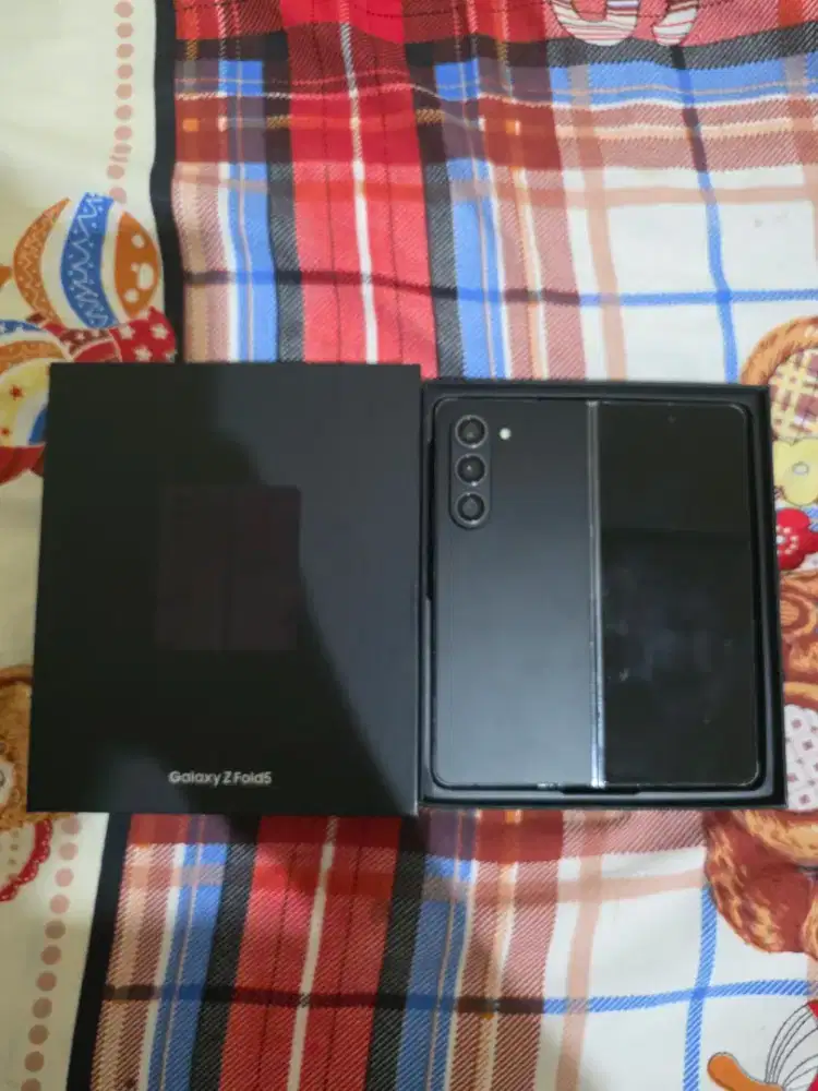 Samsung Z Fold 5 12/512gb sein