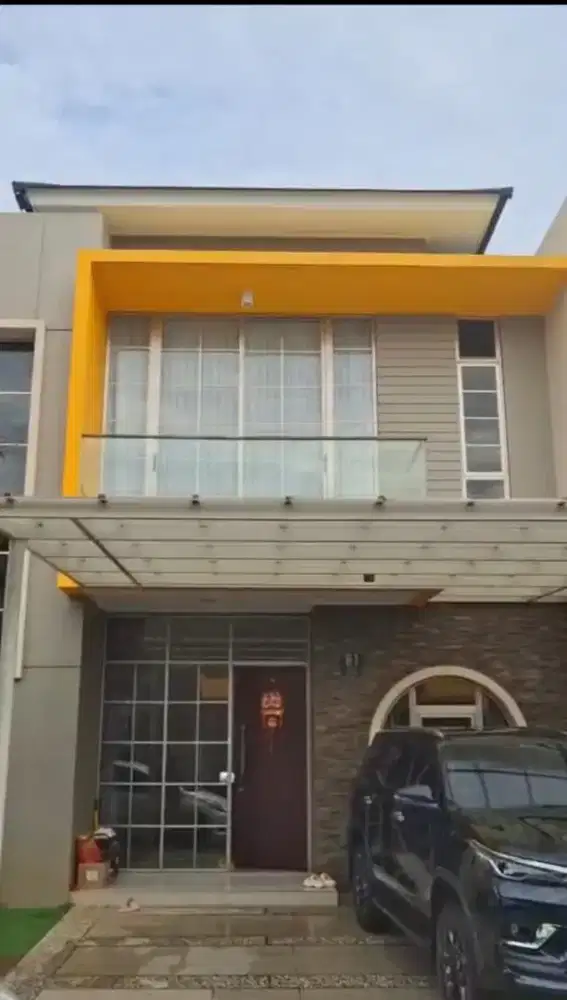 Jual Rumah Bagus 2 Lantai dan Sipa Huni di Dalam Cluster Arcadia PIK 2