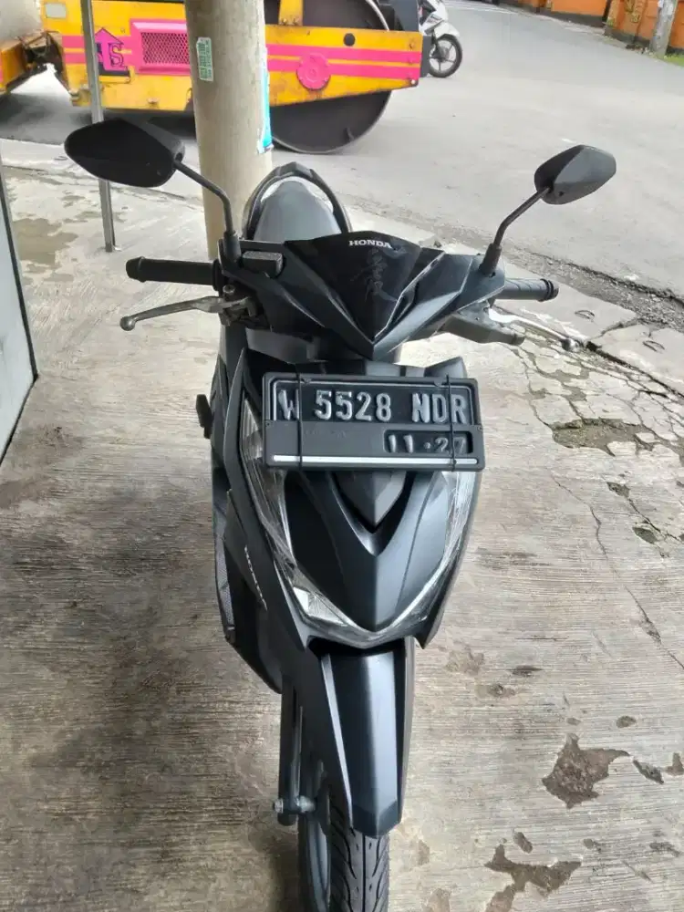 Honda DuluXe thn 2022 plat w sda