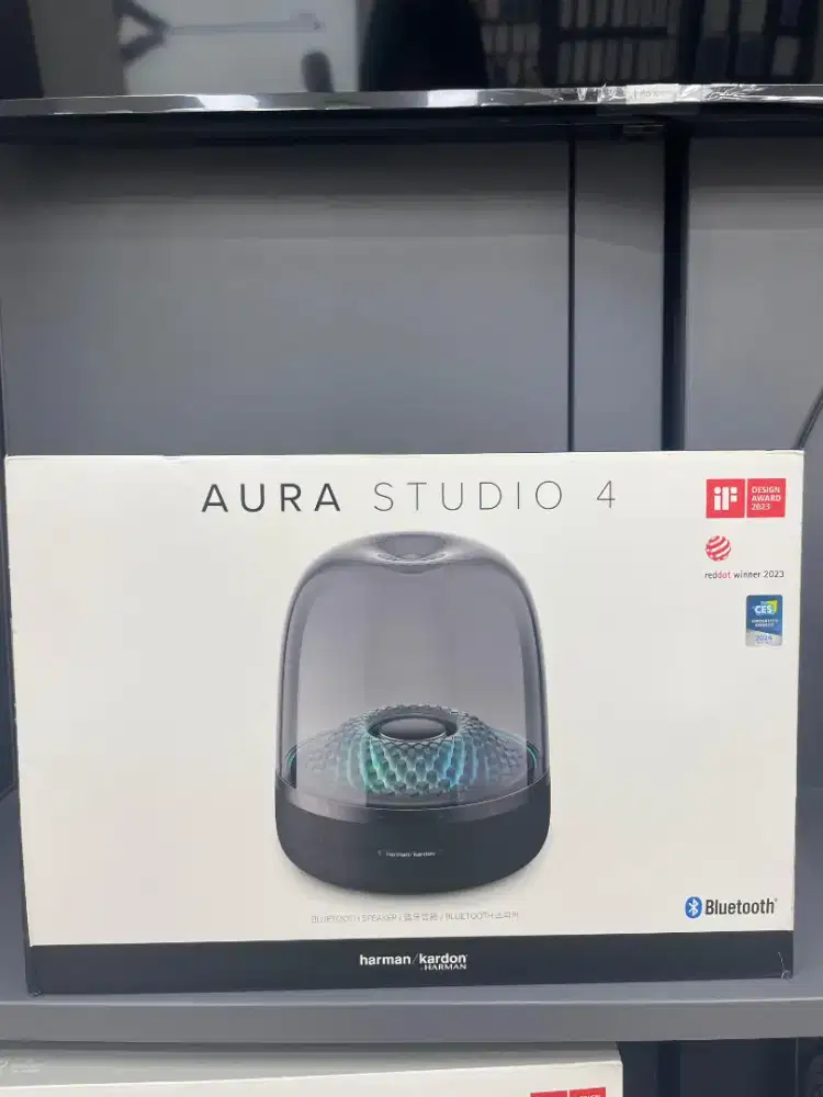 Aura studio 4 harman kardon