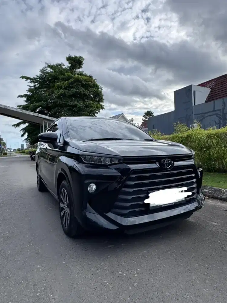 Toyota Avanza 1.5 G hitam