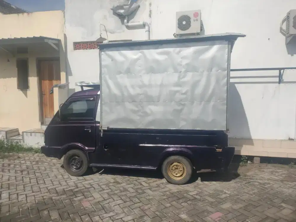 Pick Up Modifikasi Warung