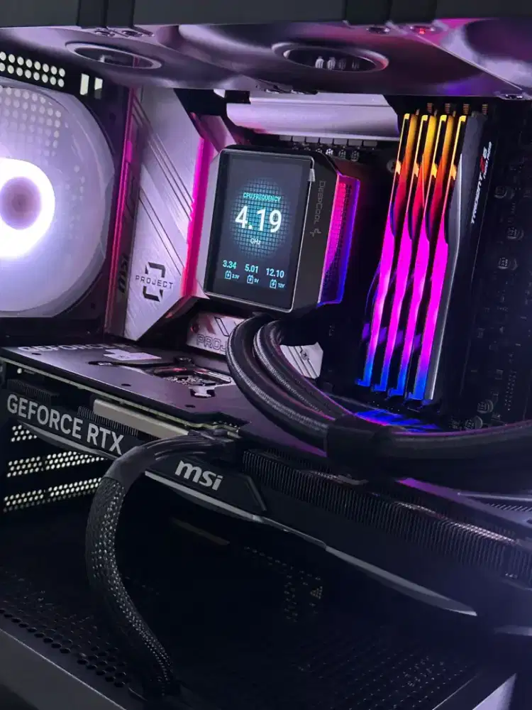 RAM : DDR5 GSKILL Trident Z5 Rgb (2×16GB)