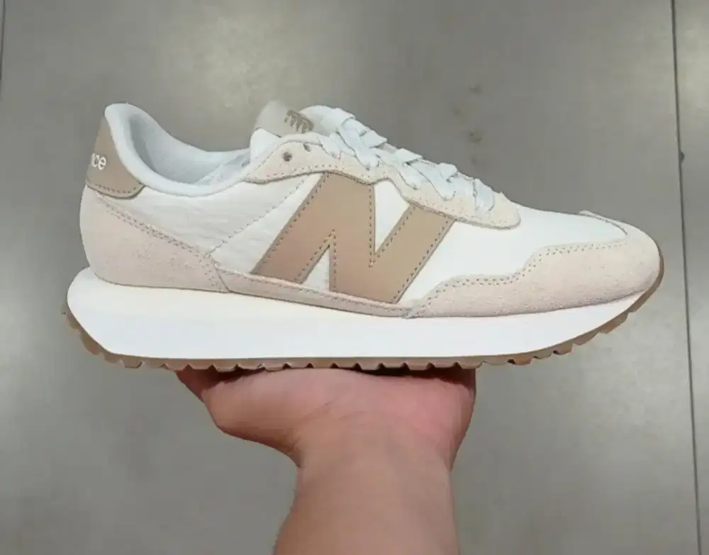 Sepatu original new balance