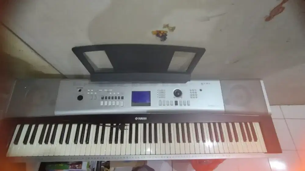 Piano portable yamaha dgx 520