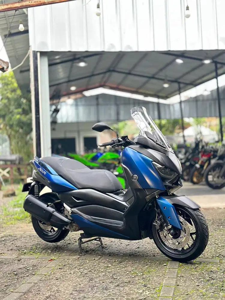 XMAX 250 ABS LOW KM SUPERB