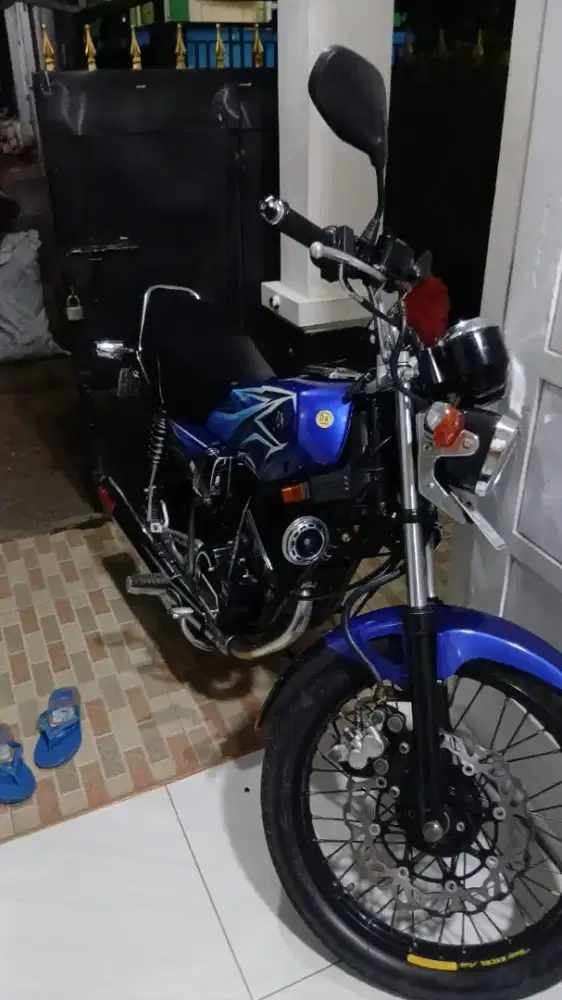 Yamaha RX king  2003 warna biru