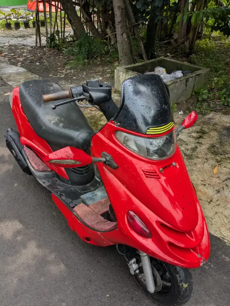Jrd 125 strom Kymco dink