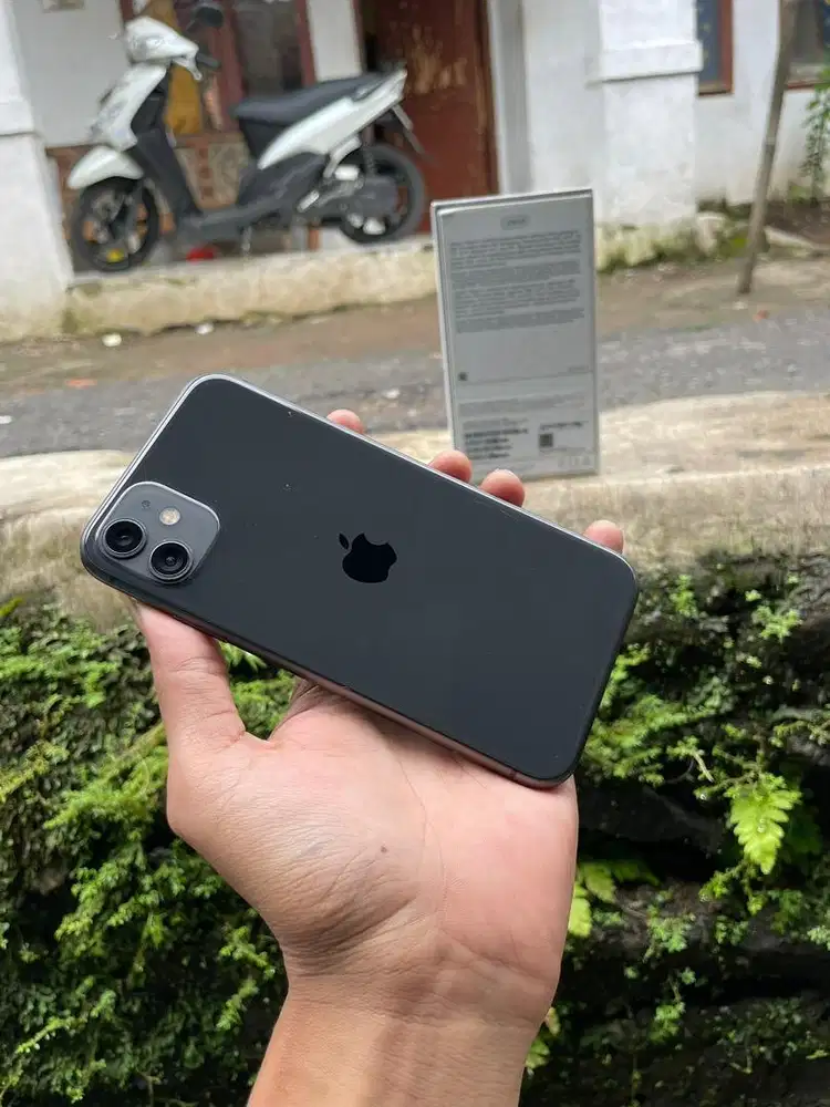 iPhone 11 128GB Resmi iBox