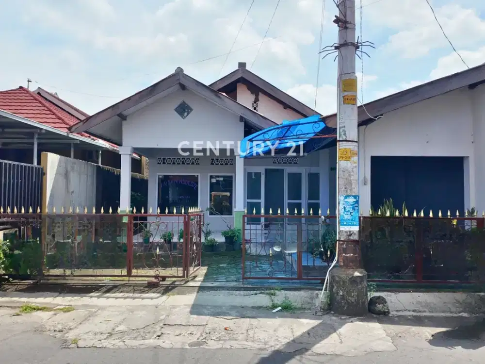 Rumah 3 KT Pinggir Jalan Dekat JEC Ideal Untuk Hunian Dan Usaha