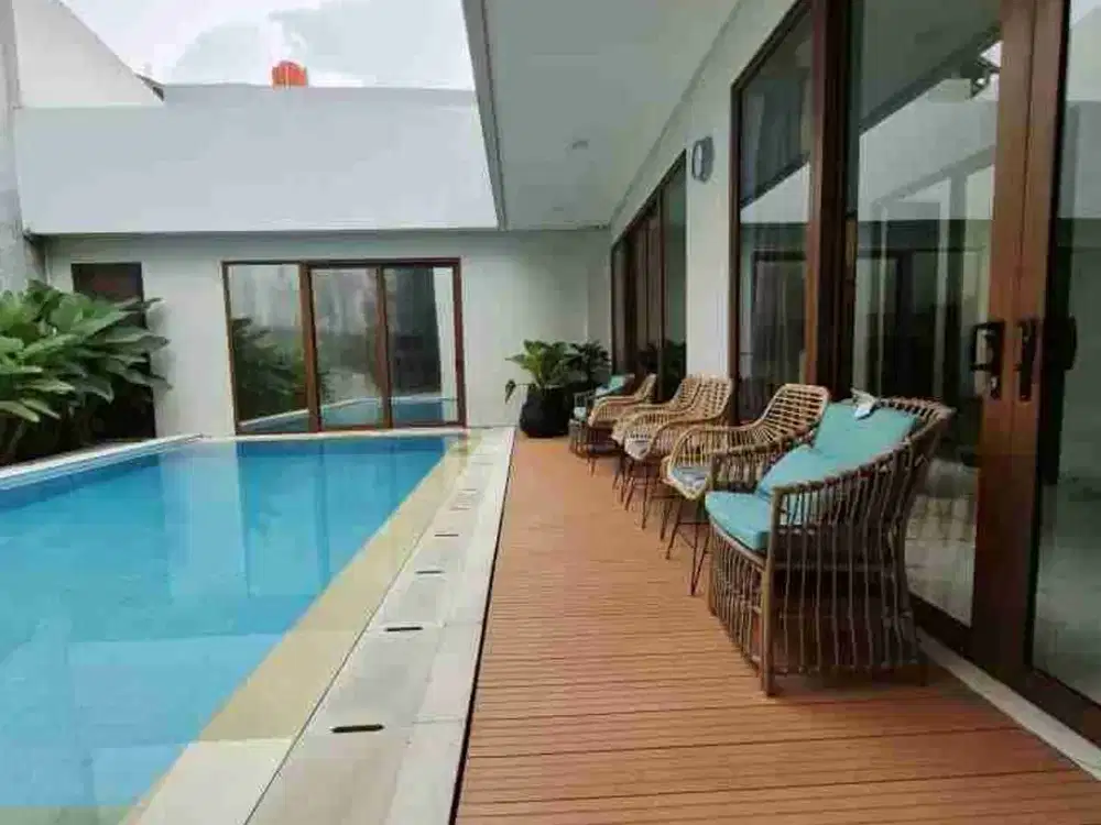 Rumah ada Kolam Renang Di Camar Bintaro sektor 3 5KT. 0479