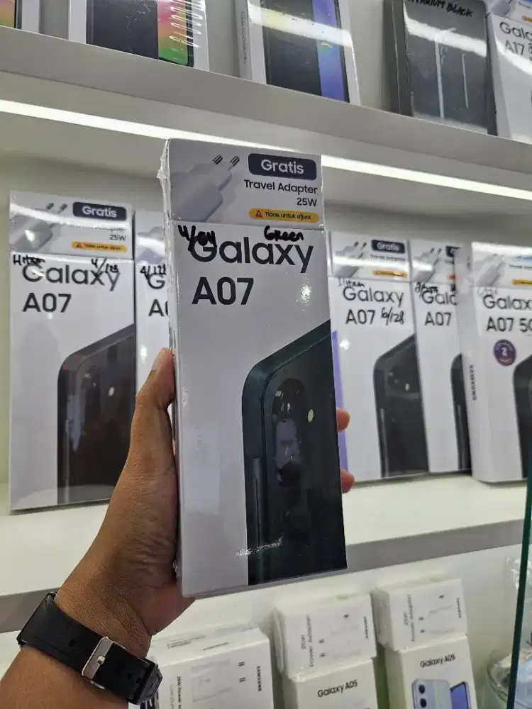 SAMSUNG GALAXY A07 4/64 FREE TRAVEL ADAPTOR 25W GARANSI RESMI 1 TAHUN