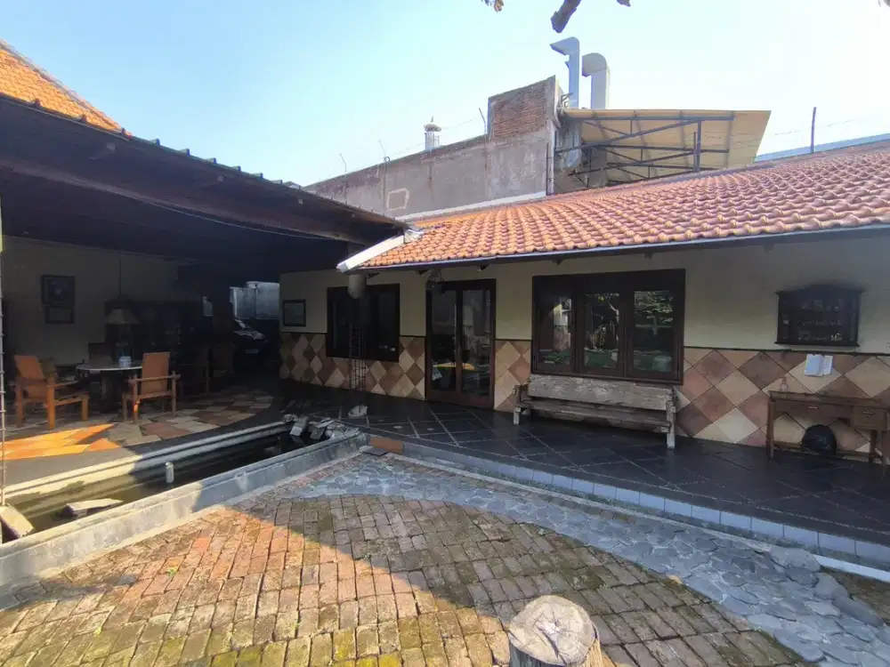 Rumah Usaha Sangat Strategis Raya Dr. Sutomo dekat Diponegoro BCA