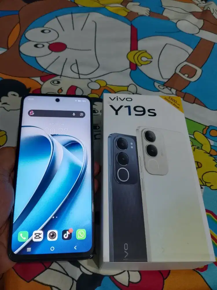 Dijual HP vivo y19s.4+4/64