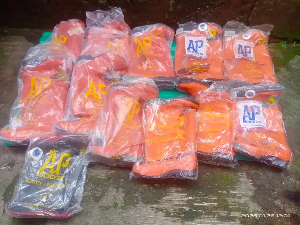 Jual sepatu AP Boots sisa proyek