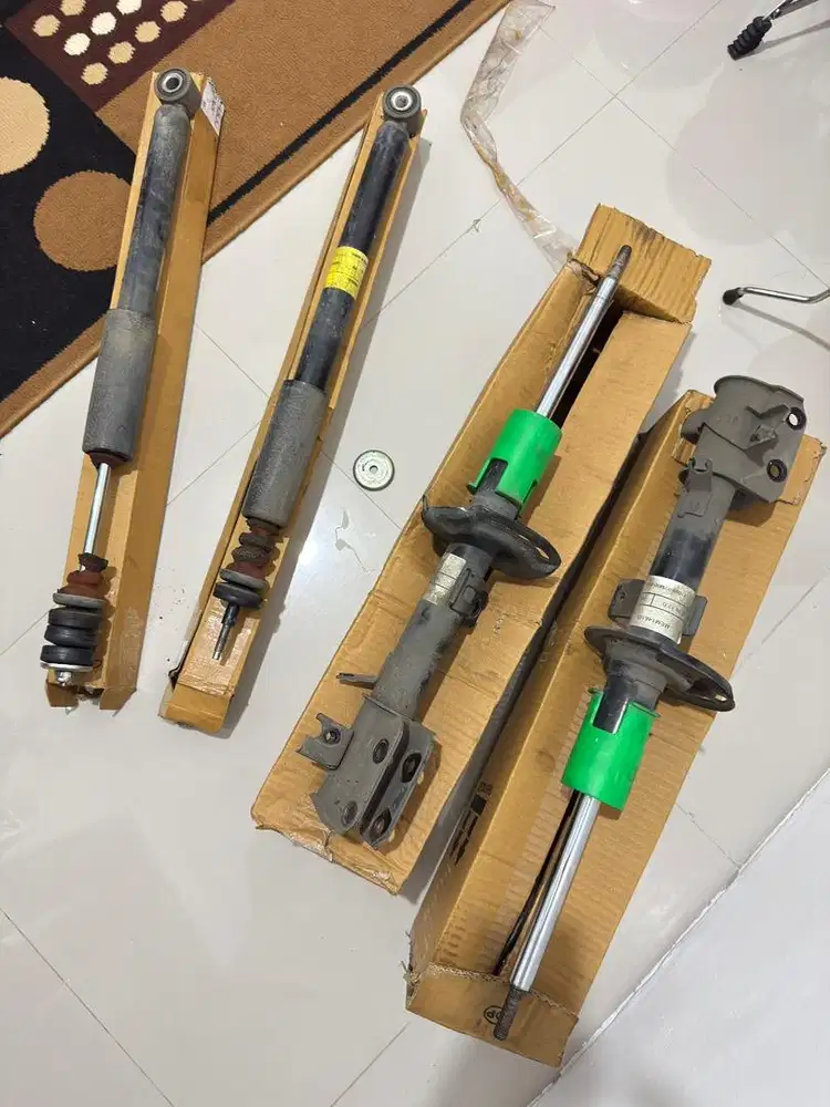 Shock Breaker Suzuki Ertiga Dreza 2017 Depan Belakang