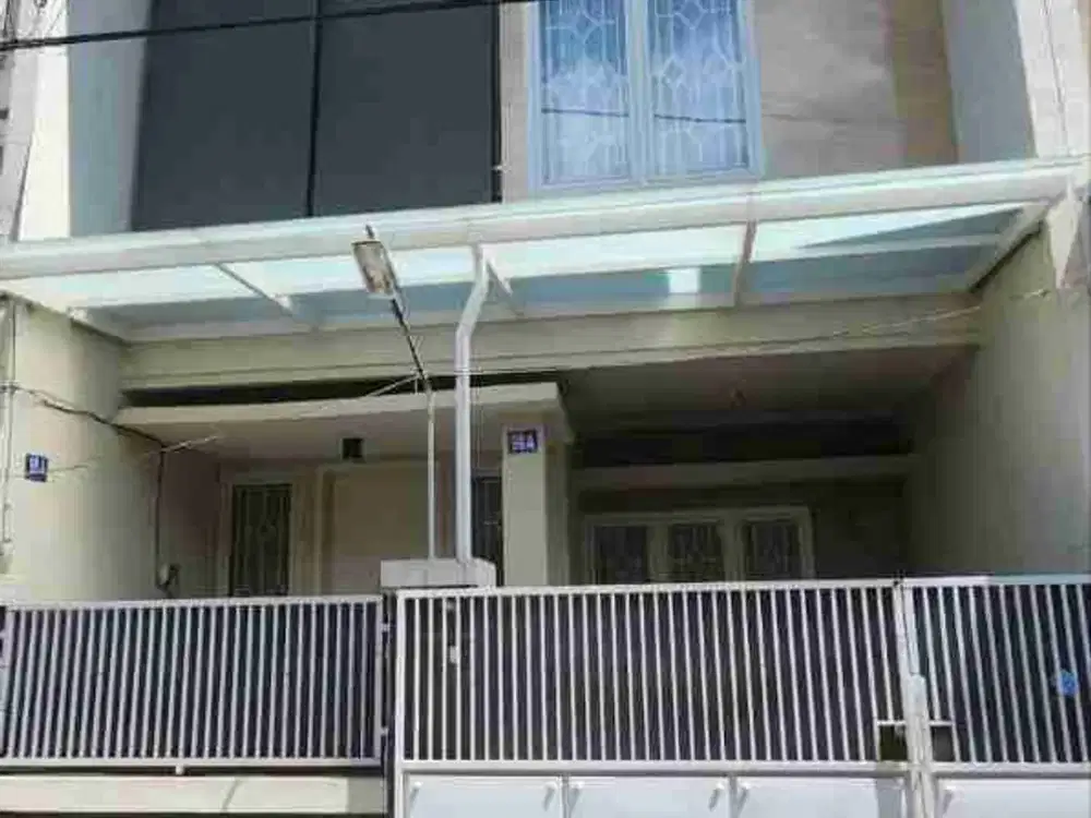 Dijual Rumah Lokasi Strategis Mulyosari Dekat ITS dan Unair