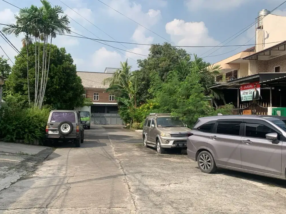 Jual Rumah 3 Lantai Area Muara Karang IX Jakarta Utara Dekat Jalan Tol