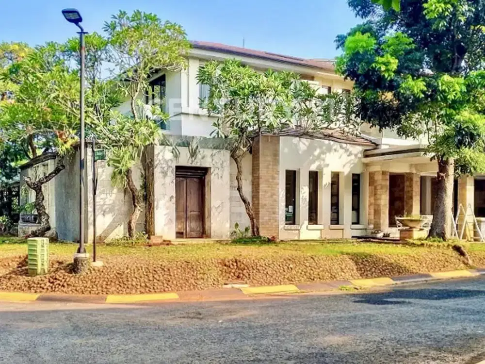 Disewa Rumah Hook Ada Swimming Pool Menteng Bintaro