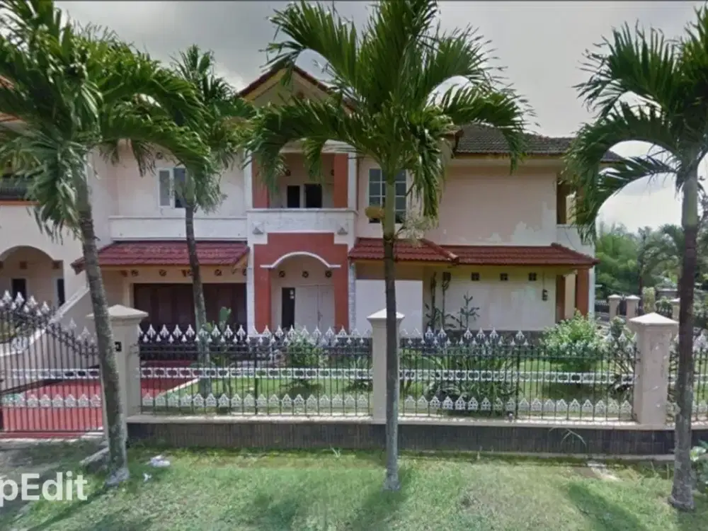 RUMAH POJOK SOEKARNO HATTA MALANG – COCOK KOS, GUESTHOUSE & KANTOR