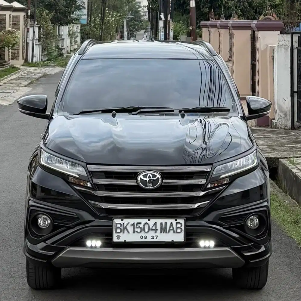 Toyota Rush GR Sport 1.5 Manual 2022