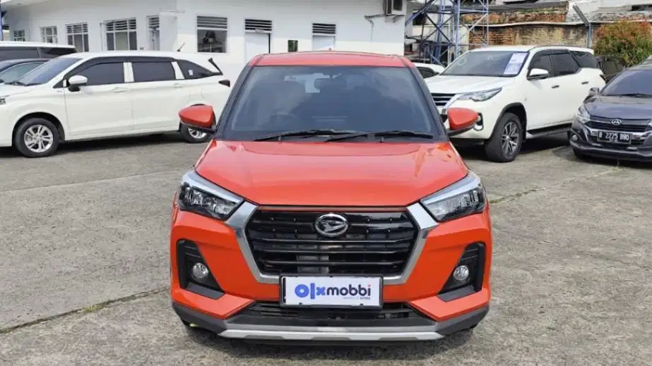 TERMURAH Daihatsu Rocky 1.0 R ADS Two Tone Bensin-MT Merah 2021