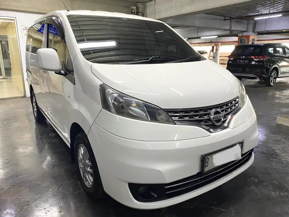 Evalia XV HWS Matic AT 2014 Putih 1.5 Nissan Terawat Highway Star
