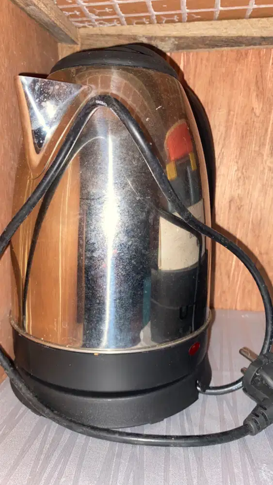 Teko listrik / memasak air