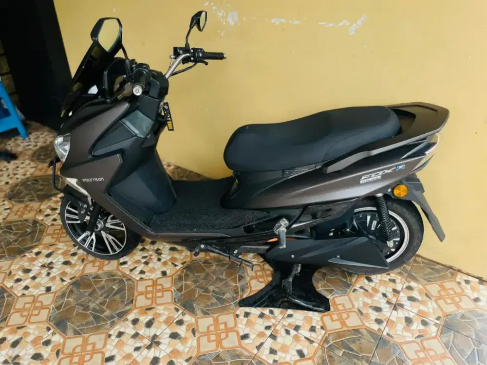 Motor listrik Polytron fox R