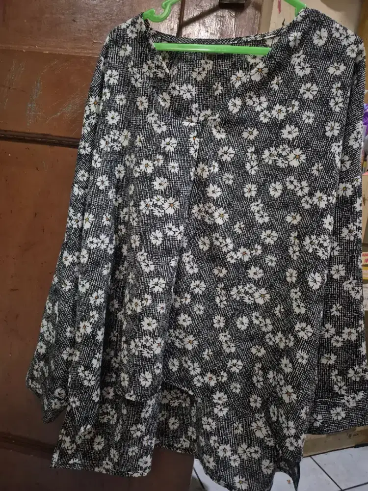 Preloved baju/atasan wanita