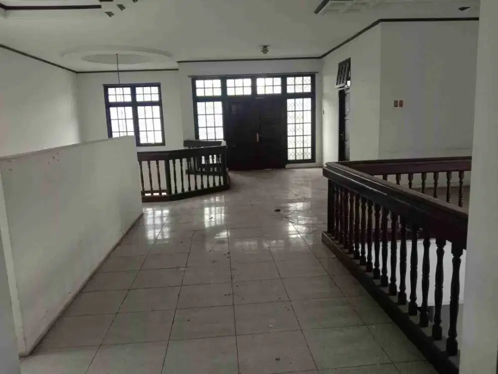 Rumah hitung tanah bangunan baru LT 720 LB 381 di jatibening dekat akses tol dan LRT