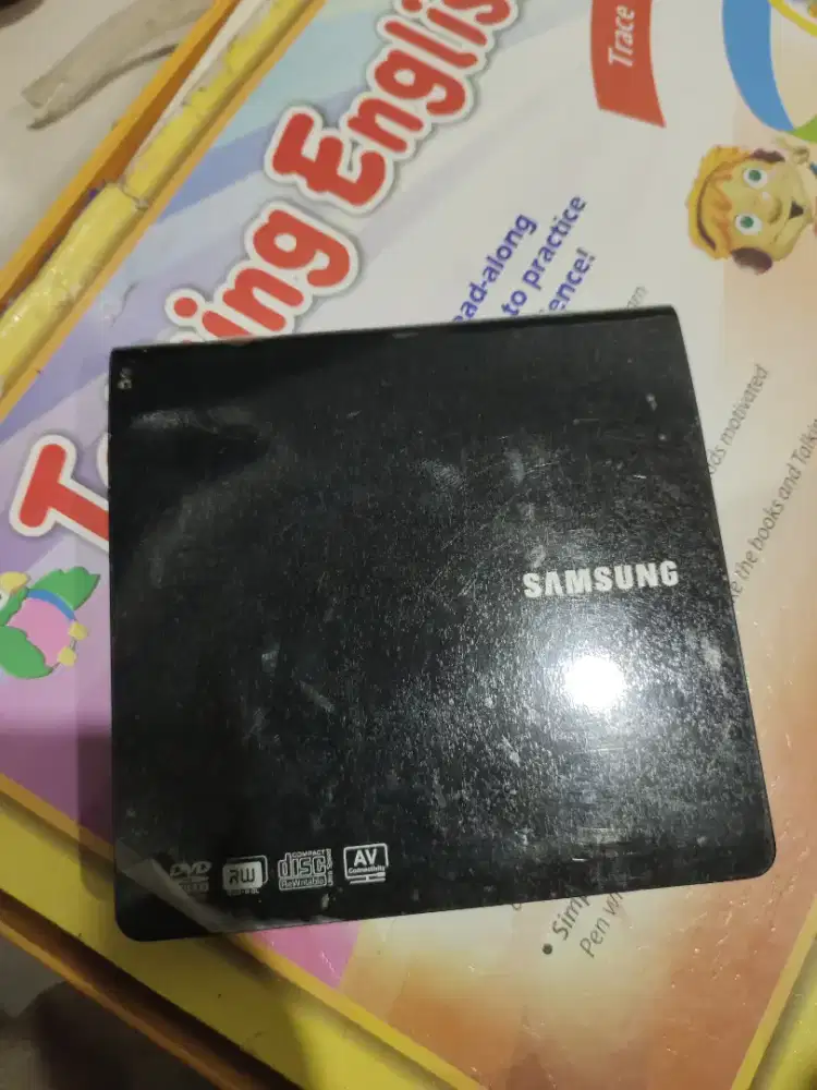 DvD Player Samsung model SE-208