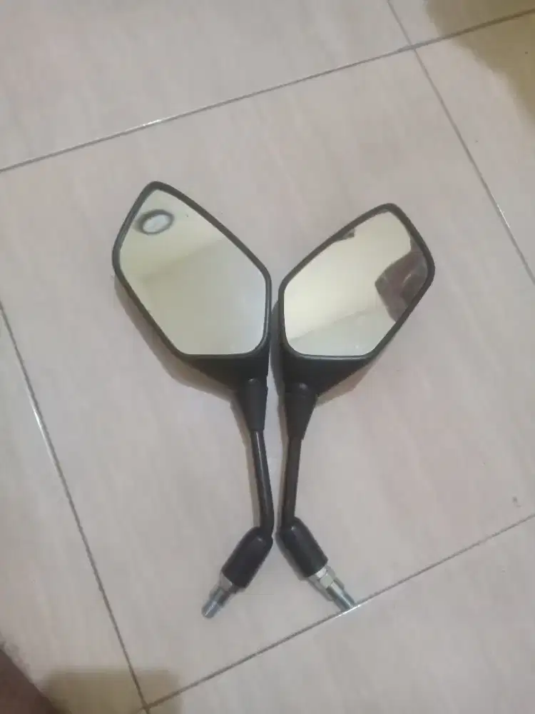 spion honda vario 160 gak pernah dipakai