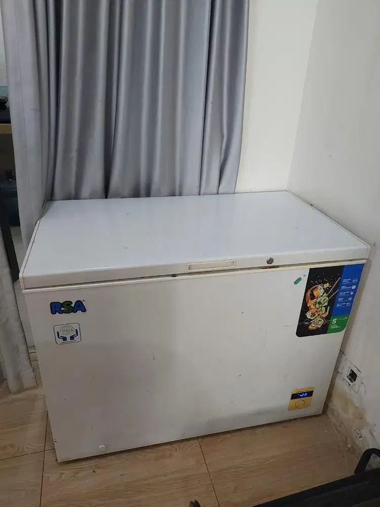 Freezer 300 L mrek RSA
