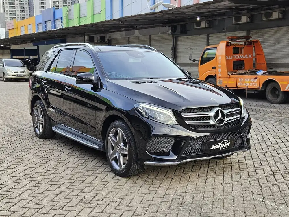 Mercedes-Benz GLE400 2018 Bensin Last Edition Antik