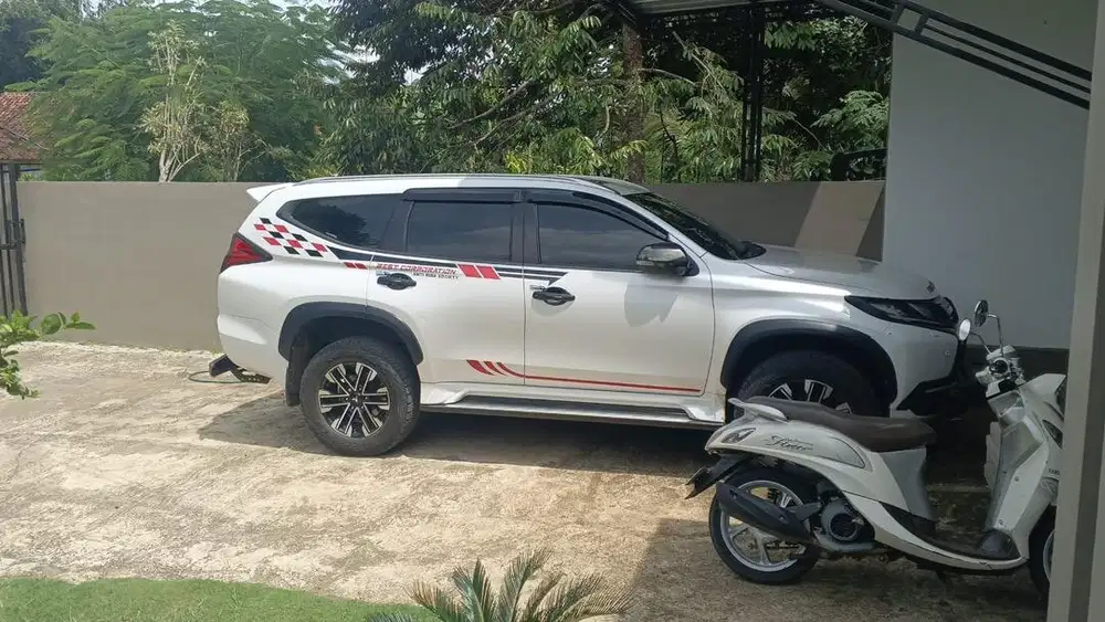PAJERO DAKAR MULUS MEWAH MURAH