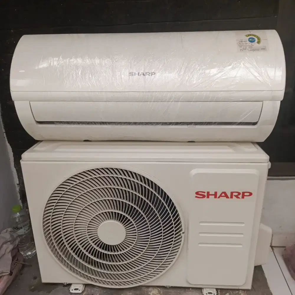 Ac Shap 1/2 Pk R32 Like new