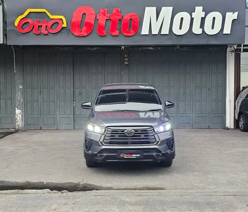 Toyota Innova V 2.5 At Th 22