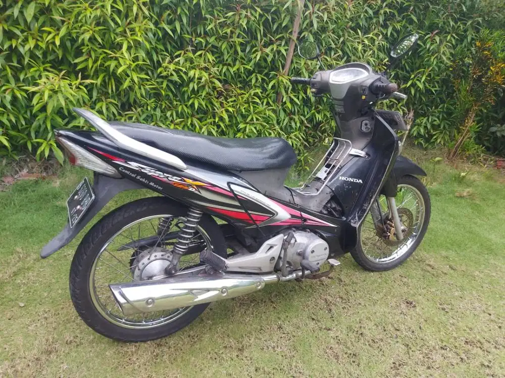 Supra X 125 tahun 2005