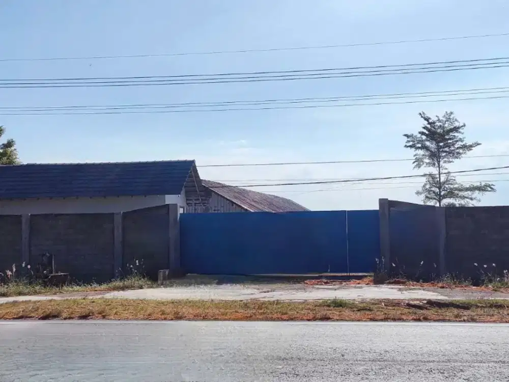 Septy - Jual Gudang Siap Pakaidepan Spbu Paron, Kab. Ngawi