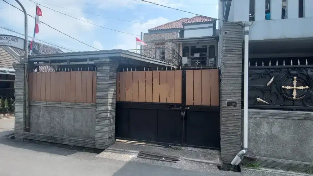 Jual BU Rumah hook siap huni harga di bawah pasar arcamanik Cisaranten