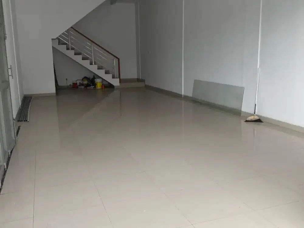 Ruko Strategis Bagus di Gunung Batu Mainroad, Bandung