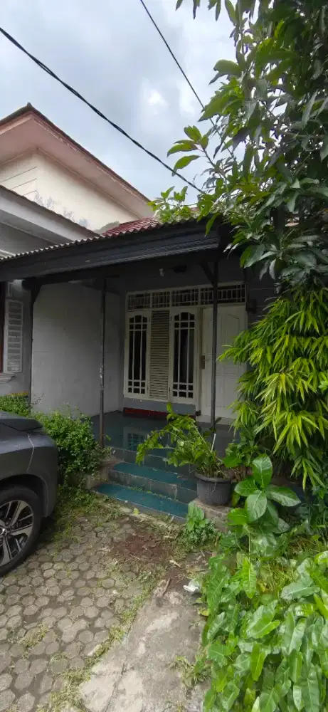 DiSewaKan Rumah PaviLiun Nyaman dan Aman