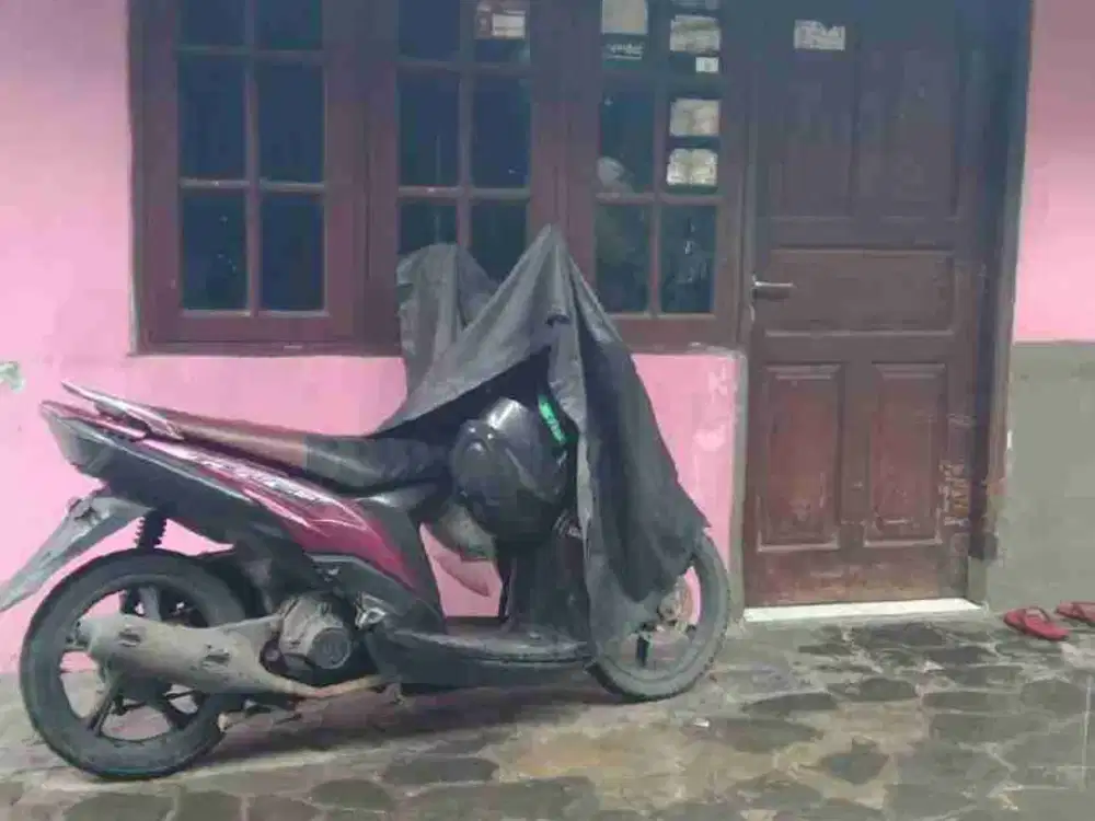 Jual rumah hitung tanah cocok bangun kontrakan dekat terminal kalideres daan mogot Jakbar