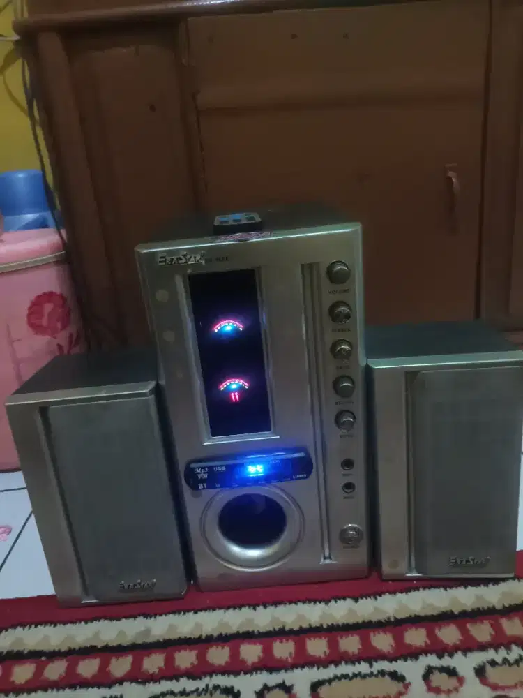 Jual cepat home teater sudah bluetooth